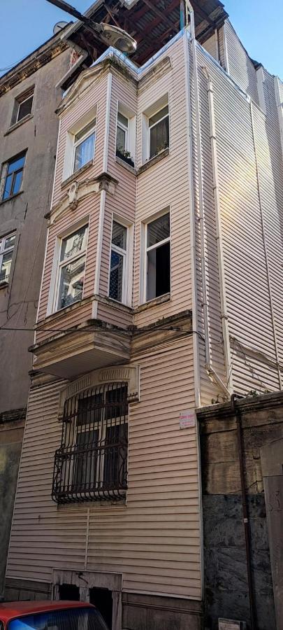 شقة For Those Who Want To Be Close To Beyoglu Istiklal Street اسطنبول المظهر الخارجي الصورة